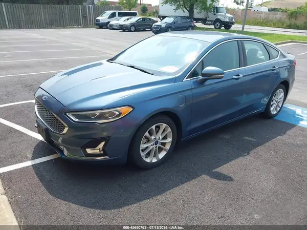 3FA6P0SU6KR274883 2019 FORD FUSION - Image 2