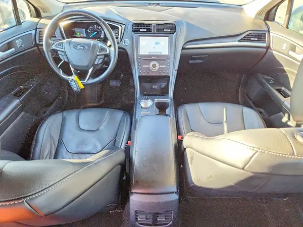 3FA6P0SU6LR223160 2020 FORD FUSION - Image 8