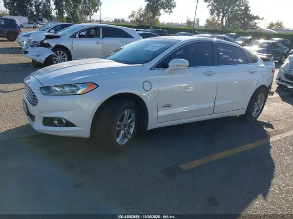 3FA6P0SU7GR187033 2016 FORD FUSION - Image 2