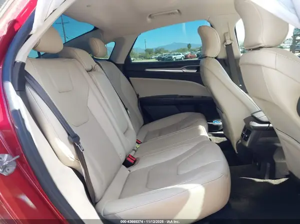 3FA6P0SU7GR241673 2016 FORD FUSION - Image 8