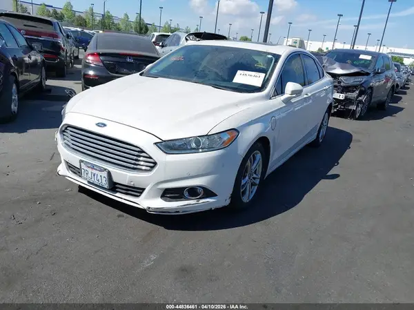 3FA6P0SU7GR320812 2016 FORD FUSION - Image 2