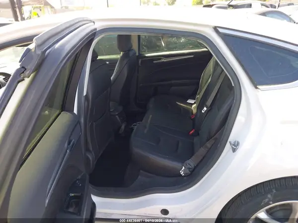 3FA6P0SU7GR320812 2016 FORD FUSION - Image 8