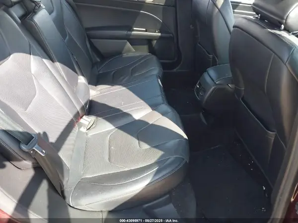 3FA6P0SU7HR197028 2017 FORD FUSION - Image 8