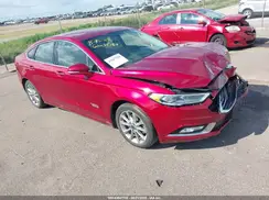 3FA6P0SU7HR209422 2017 FORD FUSION