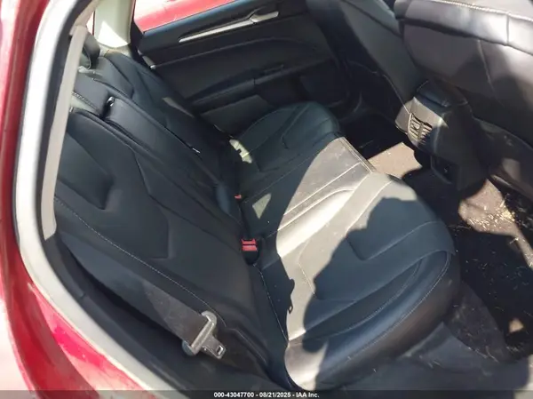 3FA6P0SU7HR209422 2017 FORD FUSION - Image 8