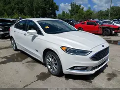 3FA6P0SU7HR306829 2017 FORD FUSION