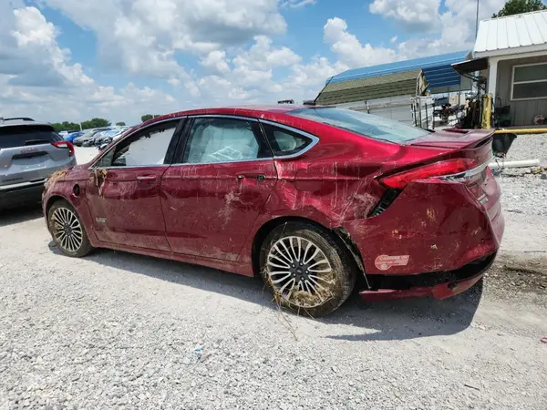 3FA6P0SU7HR313621 2017 FORD FUSION - Image 2