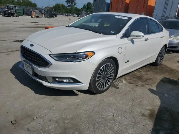 3FA6P0SU7JR216389 2018 FORD FUSION - Image 1