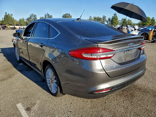 3FA6P0SU7JR277435 2018 FORD FUSION - Image 2