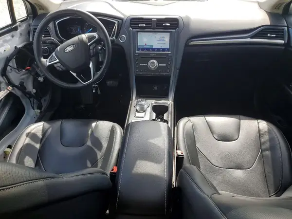 3FA6P0SU7KR101907 2019 FORD FUSION - Image 8