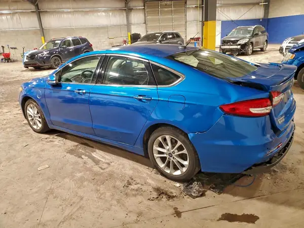 3FA6P0SU7KR145468 2019 FORD FUSION - Image 2