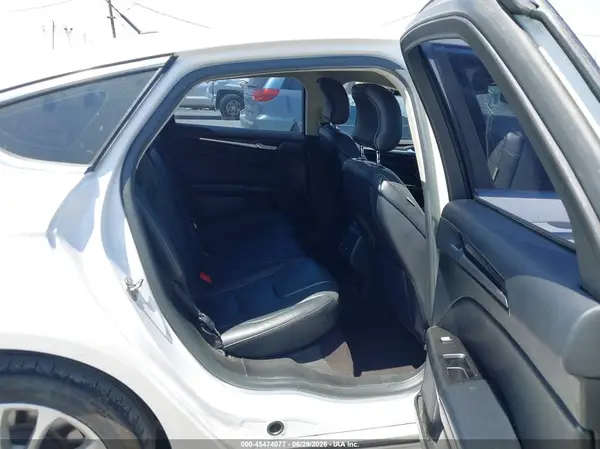 3FA6P0SU7KR175005 2019 FORD FUSION - Image 8