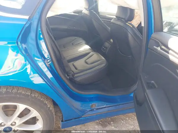 3FA6P0SU7KR190264 2019 FORD FUSION - Image 8