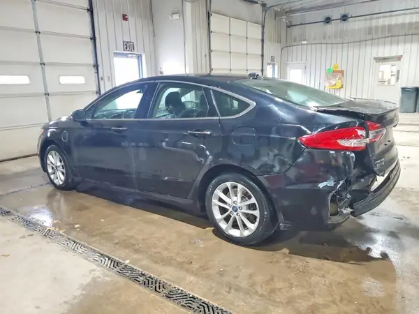 3FA6P0SU7KR192273 2019 FORD FUSION - Image 2