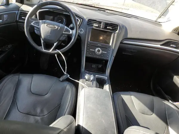3FA6P0SU7KR213087 2019 FORD FUSION - Image 8