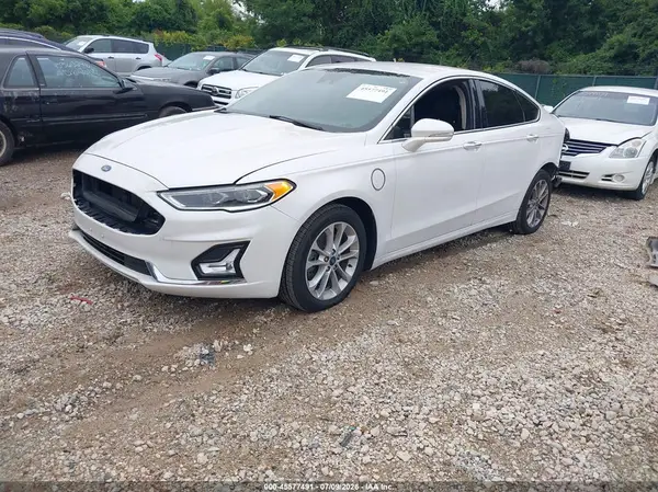 3FA6P0SU7KR228415 2019 FORD FUSION - Image 2