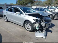 3FA6P0SU7KR258496 2019 FORD FUSION