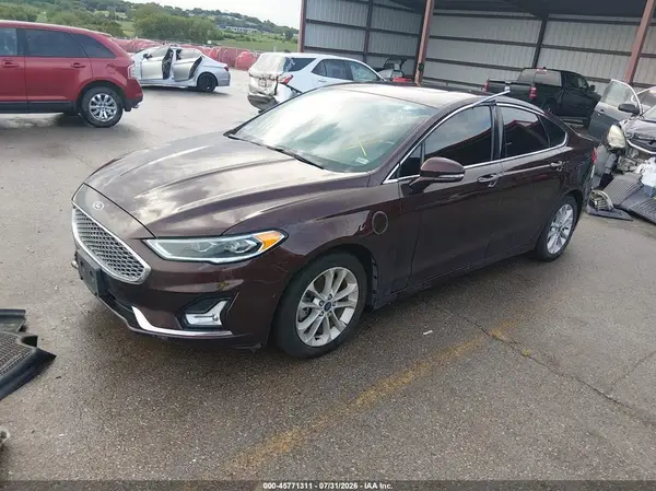 3FA6P0SU7KR258613 2019 FORD FUSION - Image 2