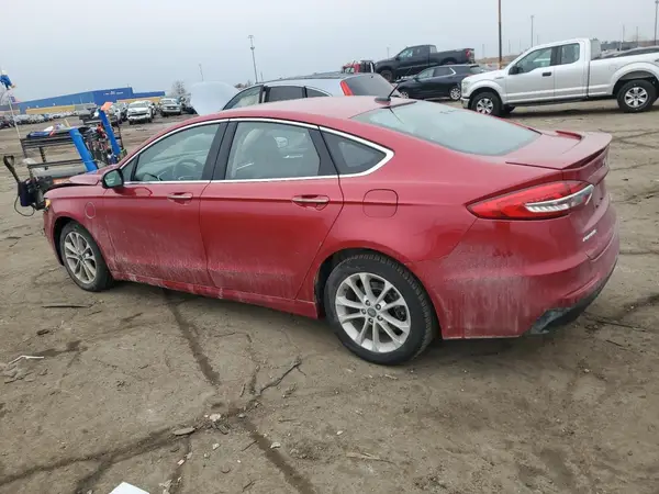 3FA6P0SU7LR142670 2020 FORD FUSION - Image 2