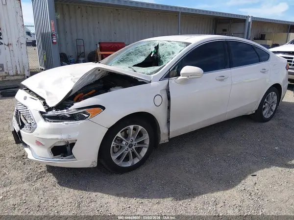 3FA6P0SU7LR228691 2020 FORD FUSION - Image 2