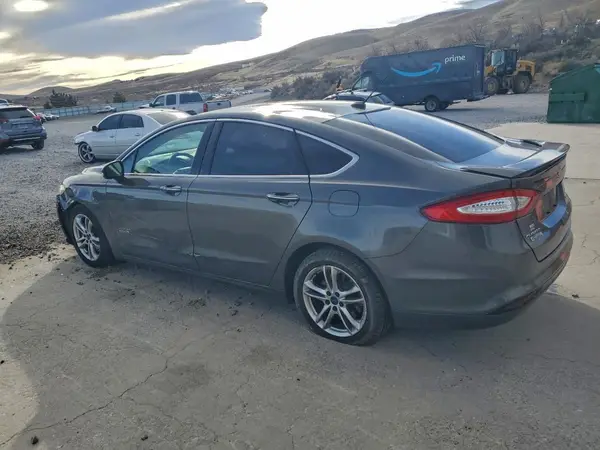 3FA6P0SU8GR173609 2016 FORD FUSION - Image 2