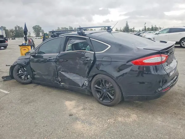 3FA6P0SU8GR215485 2016 FORD FUSION - Image 2