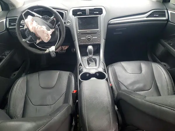 3FA6P0SU8GR215485 2016 FORD FUSION - Image 8