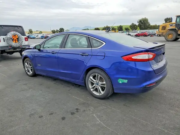3FA6P0SU8GR235977 2016 FORD FUSION - Image 2