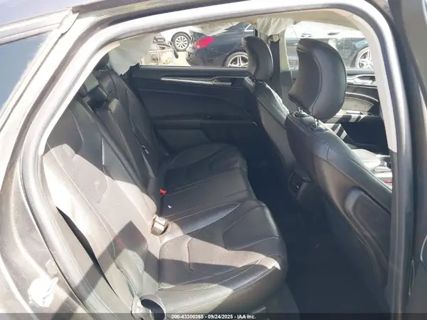 3FA6P0SU8GR283723 2016 FORD FUSION - Image 8