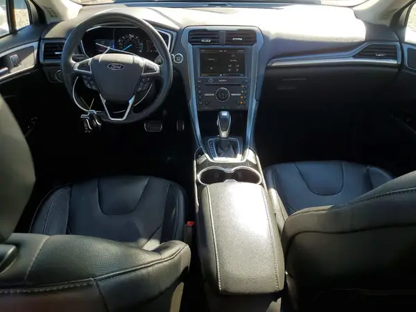 3FA6P0SU8GR357013 2016 FORD FUSION - Image 8