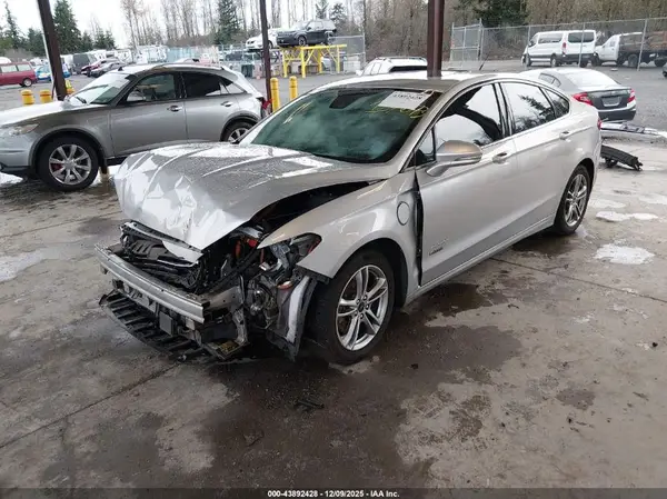 3FA6P0SU8GR397544 2016 FORD FUSION - Image 2