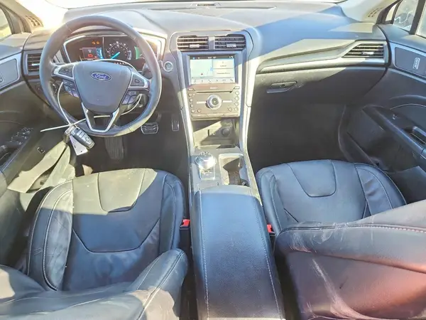 3FA6P0SU8HR105487 2017 FORD FUSION - Image 8
