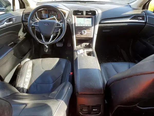 3FA6P0SU8HR151921 2017 FORD FUSION - Image 8