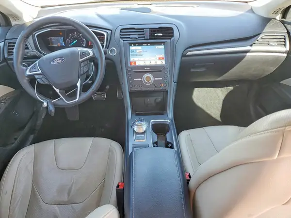 3FA6P0SU8HR152079 2017 FORD FUSION - Image 8