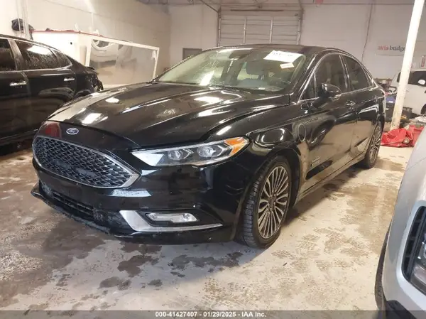 3FA6P0SU8HR215570 2017 FORD FUSION - Image 2