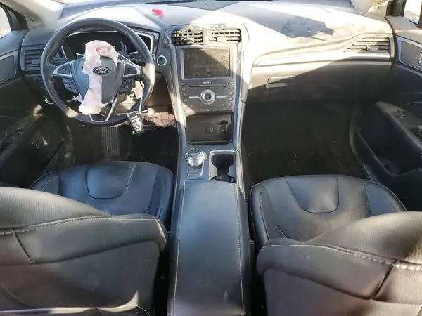 3FA6P0SU8HR247516 2017 FORD FUSION - Image 8