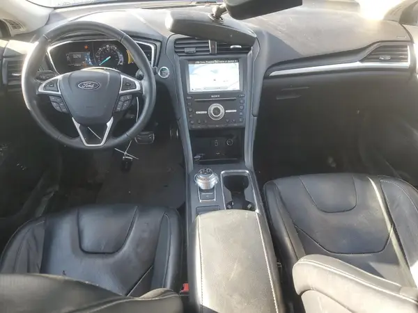 3FA6P0SU8HR268561 2017 FORD FUSION - Image 8