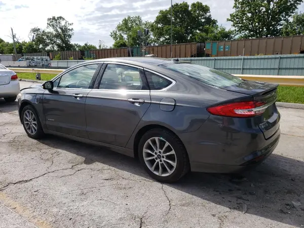3FA6P0SU8HR297879 2017 FORD FUSION - Image 2