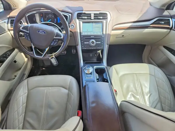 3FA6P0SU8HR306788 2017 FORD FUSION - Image 8