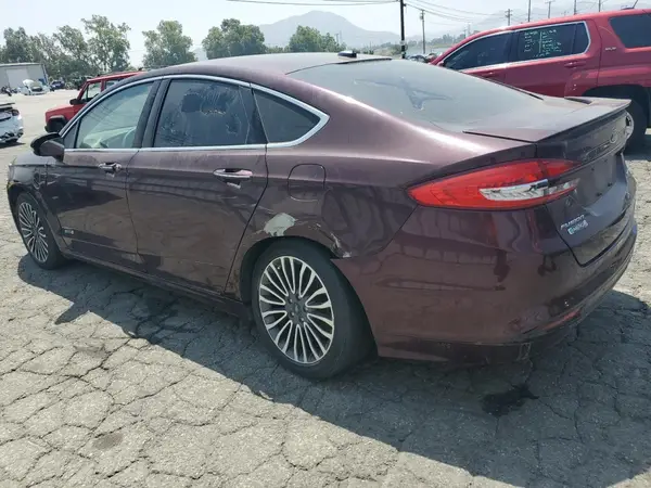 3FA6P0SU8HR313773 2017 FORD FUSION - Image 2
