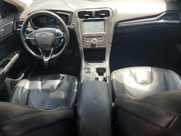3FA6P0SU8HR313773 2017 FORD FUSION - Image 8