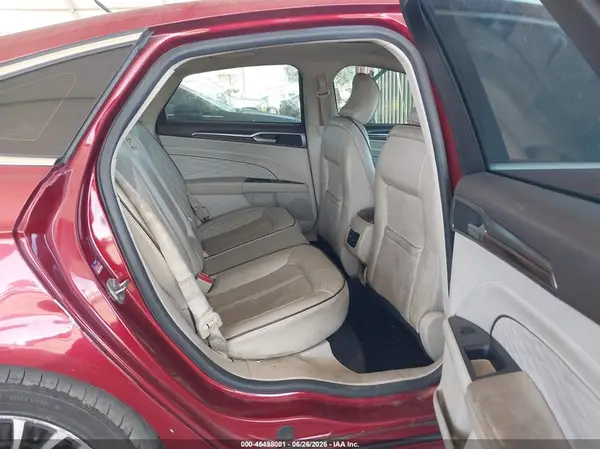 3FA6P0SU8HR329343 2017 FORD FUSION - Image 8