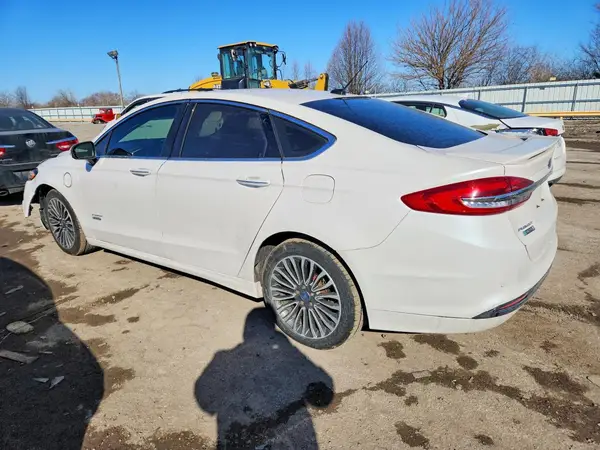 3FA6P0SU8JR134896 2018 FORD FUSION - Image 2