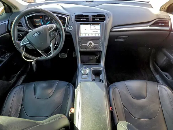 3FA6P0SU8JR211718 2018 FORD FUSION - Image 8