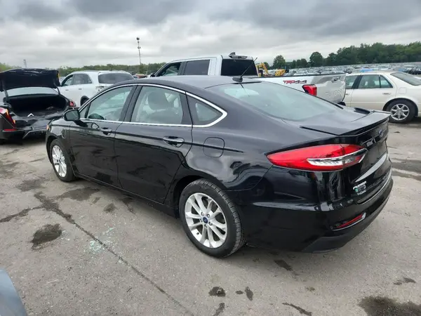 3FA6P0SU8KR158794 2019 FORD FUSION - Image 2