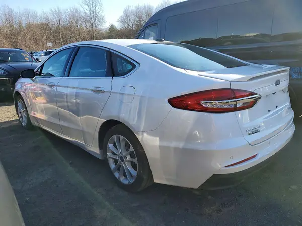 3FA6P0SU8KR159007 2019 FORD FUSION - Image 2