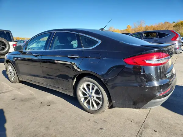 3FA6P0SU8KR175739 2019 FORD FUSION - Image 2