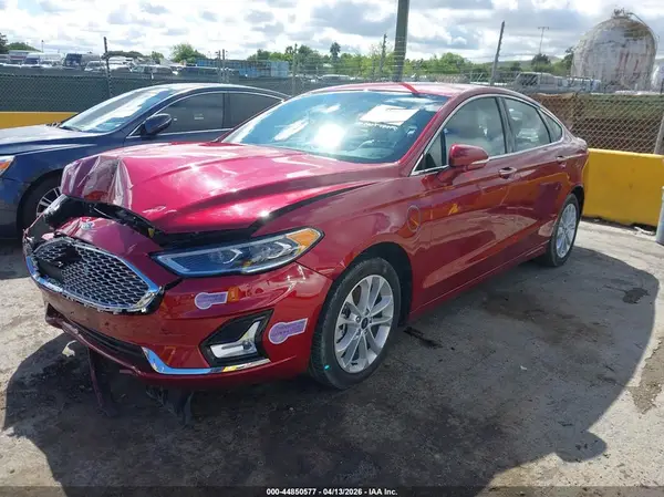 3FA6P0SU8KR178818 2019 FORD FUSION - Image 2