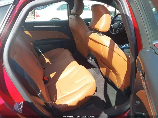 3FA6P0SU8KR178818 2019 FORD FUSION - Image 8