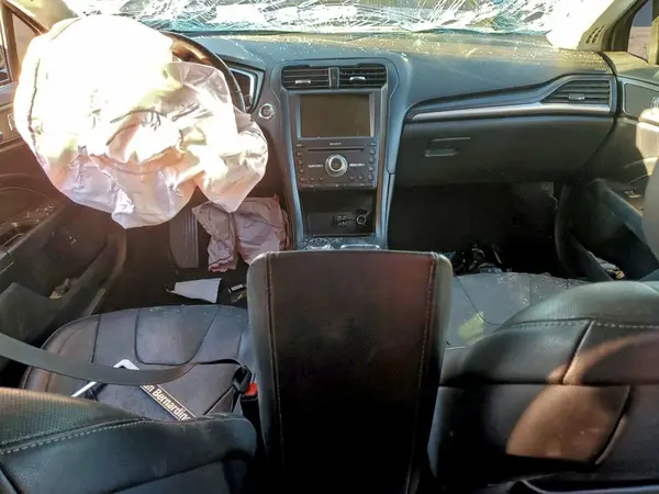 3FA6P0SU8KR216242 2019 FORD FUSION - Image 8
